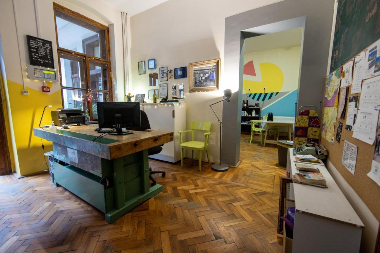 Hostel Cornel Timişoara Eksteriør bilde